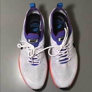 Nike Mariah Flyknit Racer